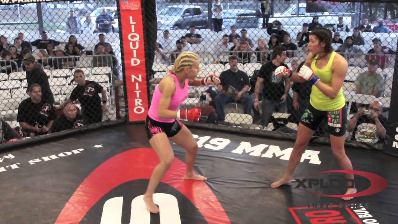 Crystal Lizama vs Ashley Yoder Xplode Fight Series Vengeance January 19, 2013