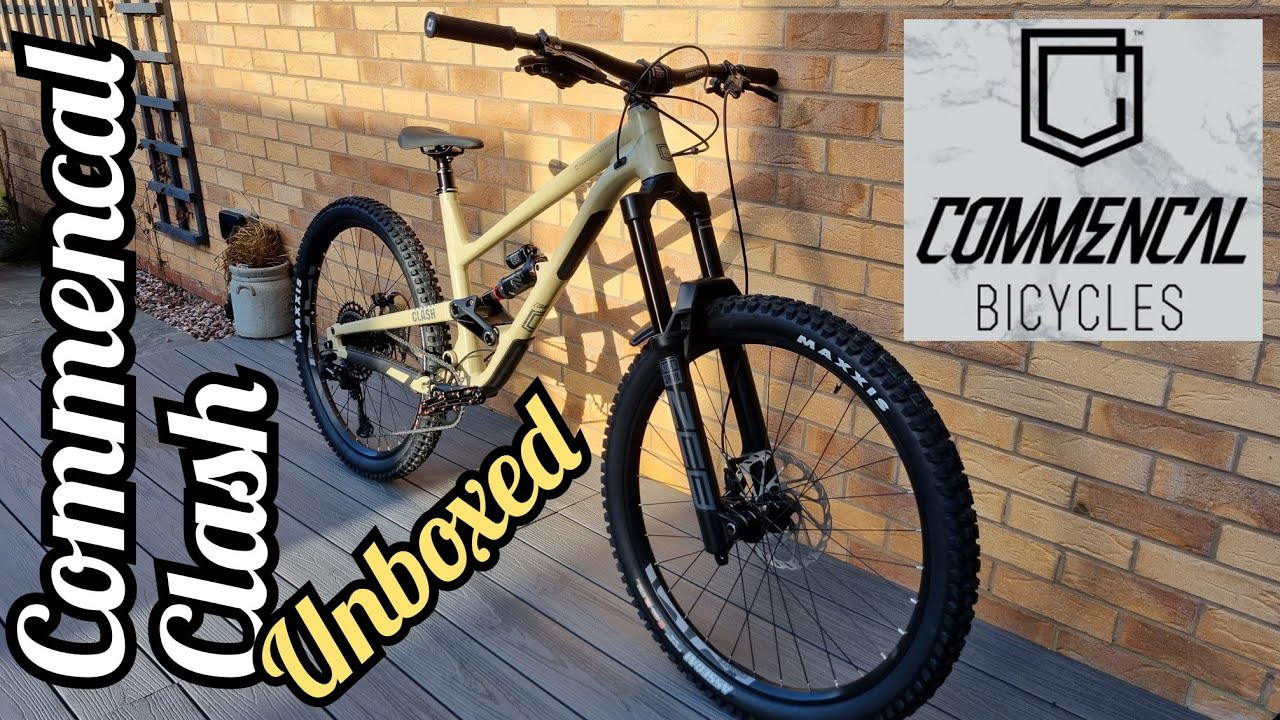 New Bike Day!! Unboxing the Commencal Clash!!