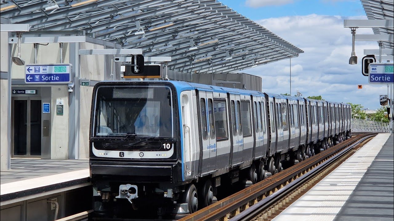 Voyage à bord d'un MP14 CC de la ligne 11 entre Mairie des Lilas - Belleville