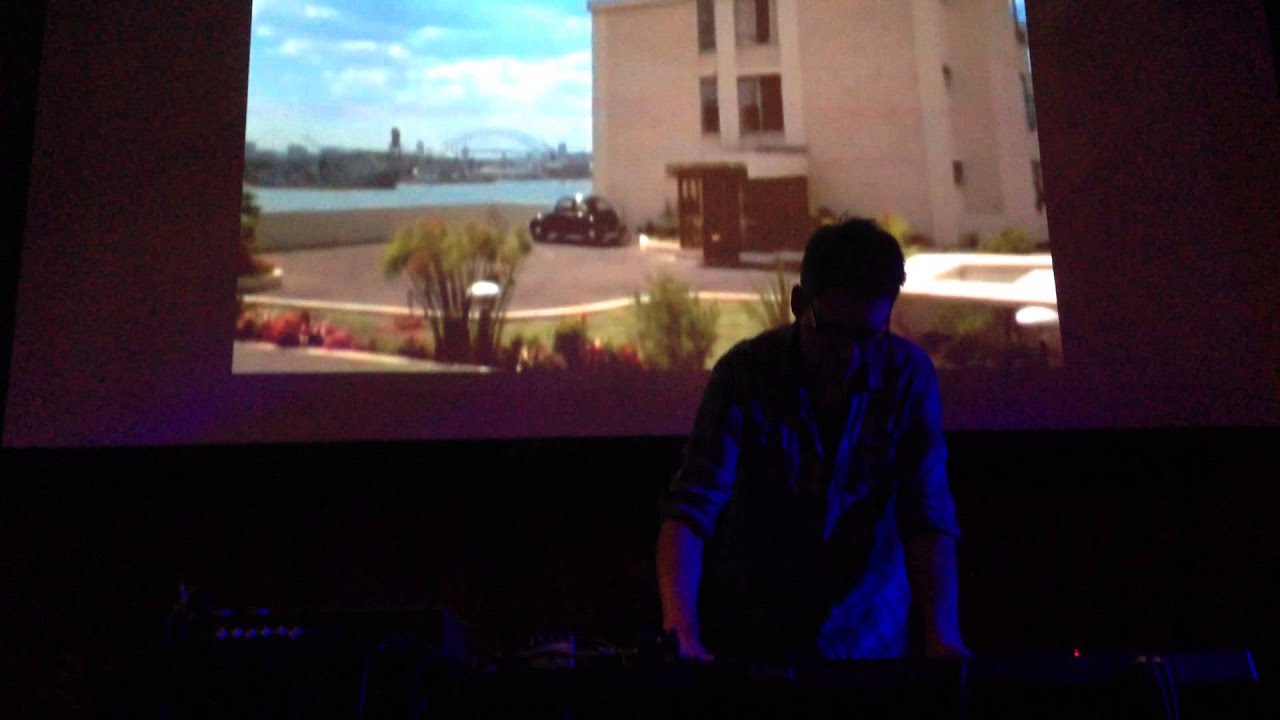 Hunter Complex - Night City (live @ Age of Aquariums, Amsterdam - January 2014)