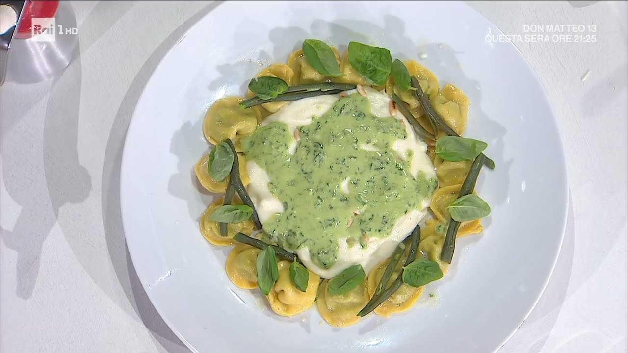 Tortelli ripieni di pesto e prescinseua -  È sempre mezzogiorno 28/04/2022