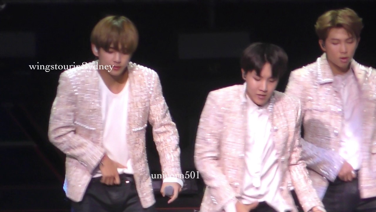 170526 BTS Sydney Boy meets evil & Blood Sweet& Tears