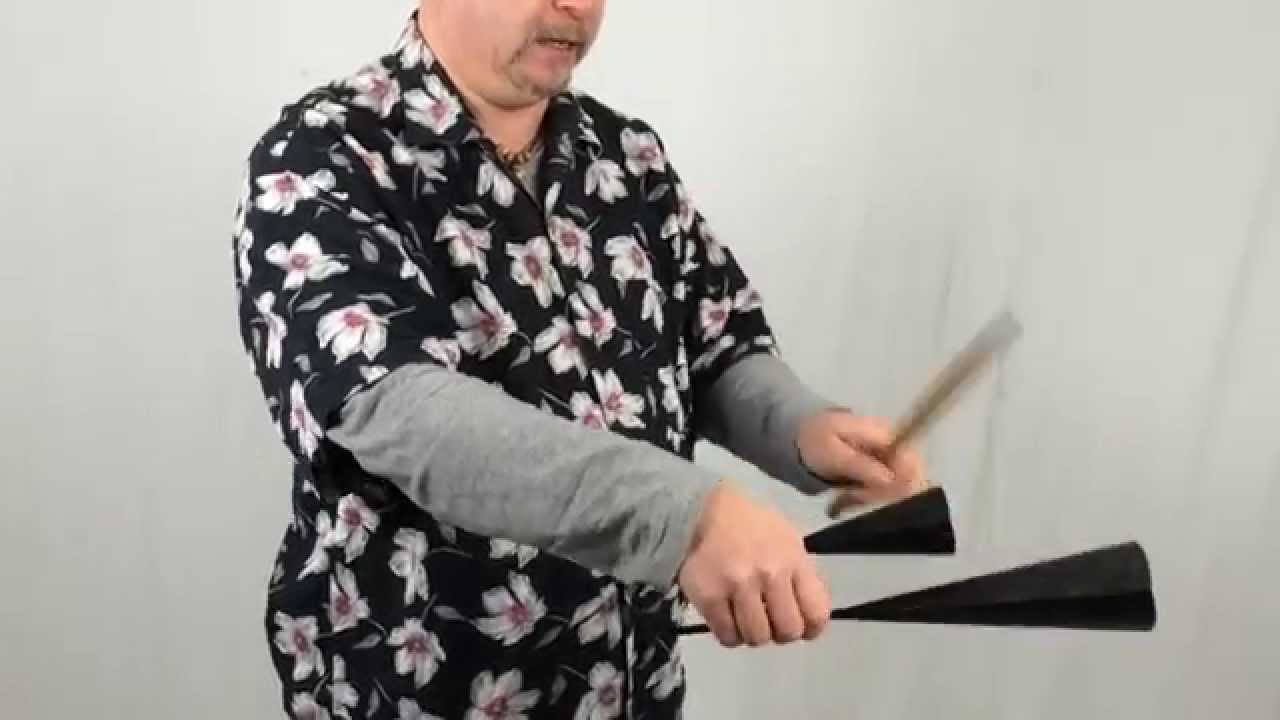 How to play the Agogo bells