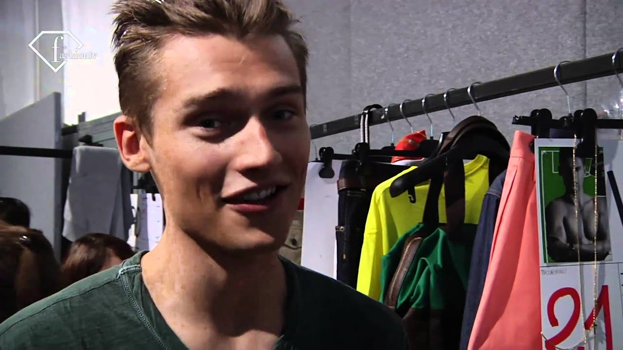 fashiontv | FTV.com - VLADIMIR IVANOV - FASHION DIARY -  MILAN S/S 2011