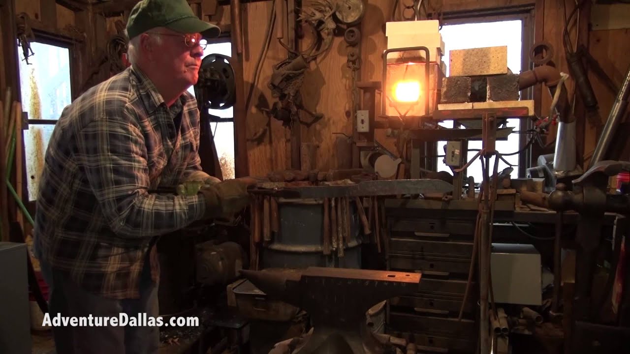 VJ McCrackin Forging  5160 Spring Steel in to a Knife
