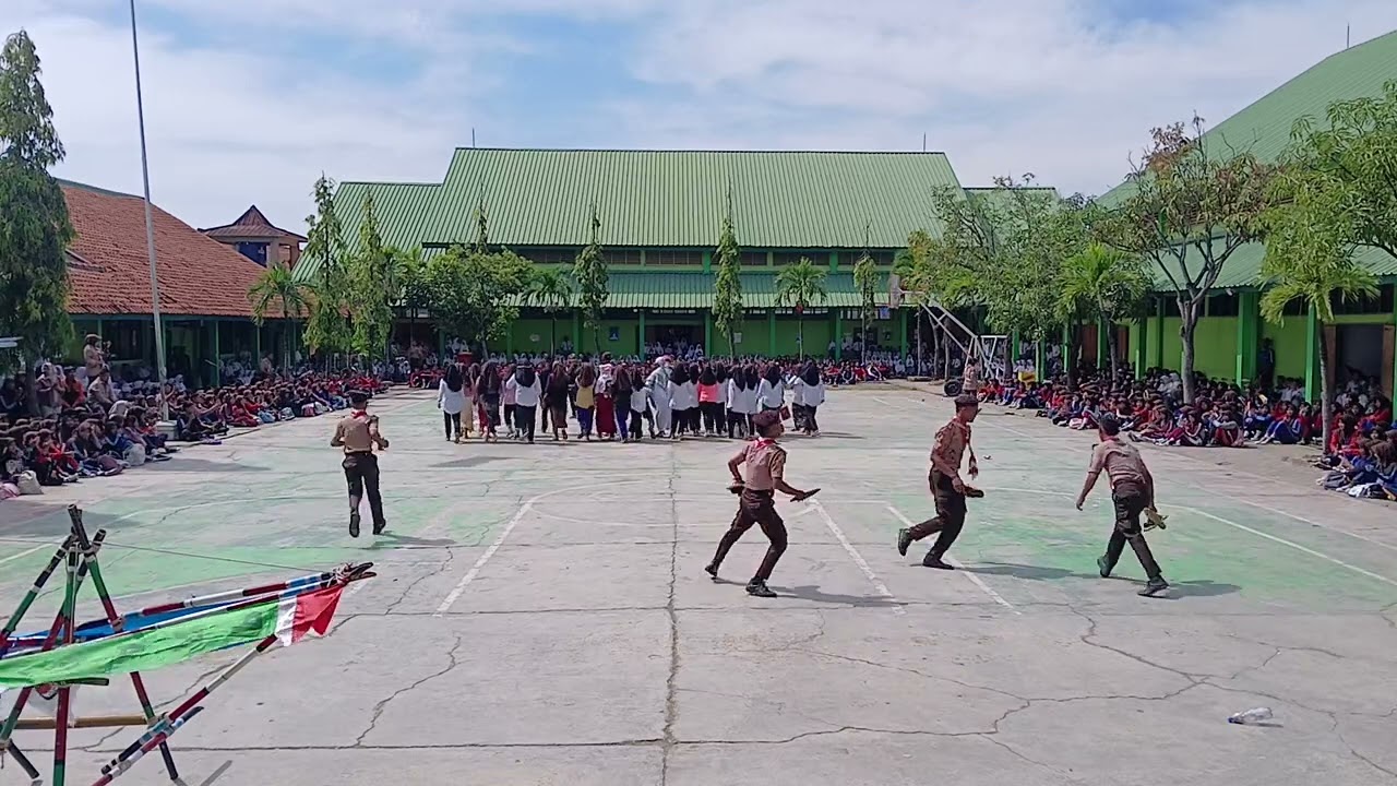 DEMONSTRASI PASKAT DAN WANATANI PRAMUKA WANAKERTI SMK 1 LOSARANG INDRAMAYU 2025/2026