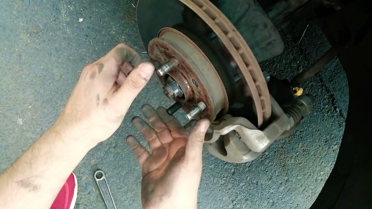 Cambio de balatas delanteras del Hyundai Accent