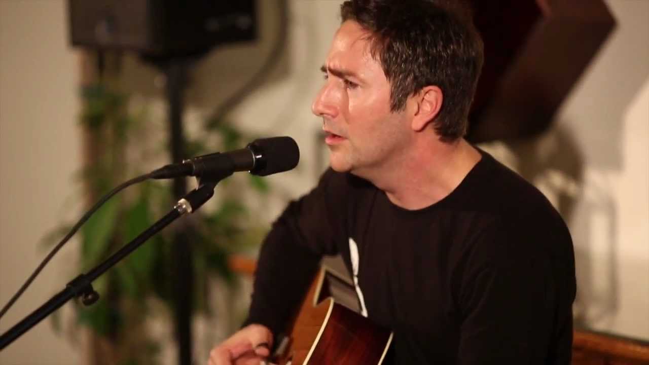 Keith Sewell | LR Baggs Lyric Acoustic Microphone