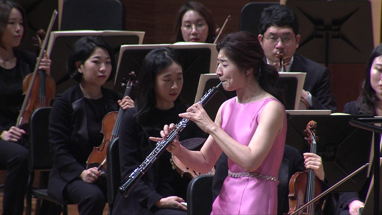 W. A. Mozart Oboe Concerto in C major, K.314 - Chuncheon Philharmonic Orchestra