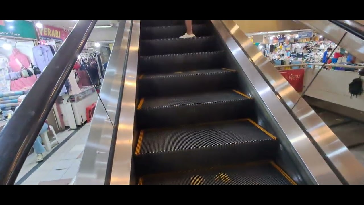 Shanghai Mitsubishi Escalators at Pasar Baru Trade Center, Bandung, West Java