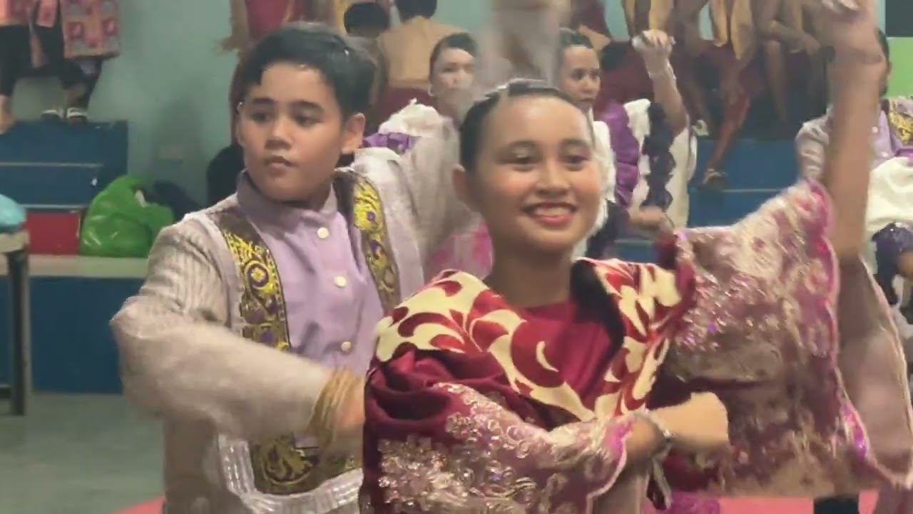 Grade 7 doujou goumi Folk Dance champion