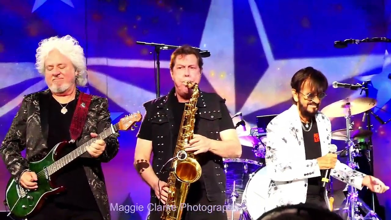 Ringo Starr It Don't Come Easy Bridgeport 2025 w