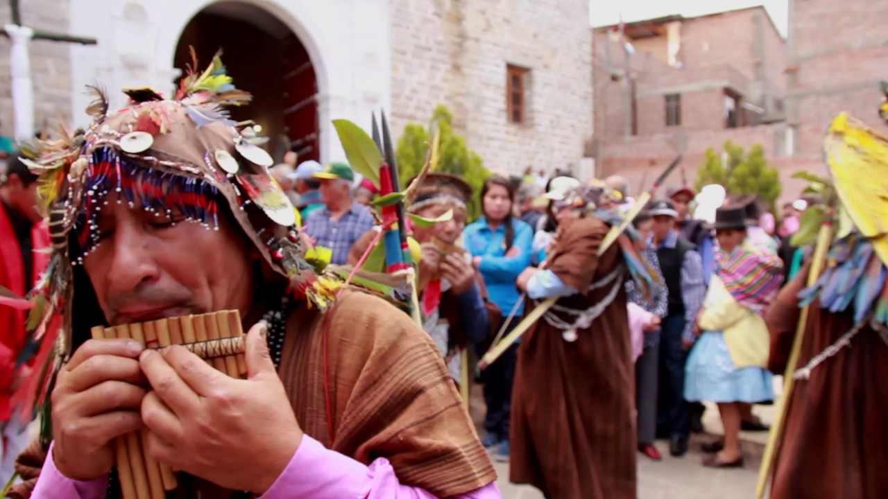 Antiq  Chunchus en la Fiesta de las Cruces. Luricocha, Huanta, Ayacucho, Perú [ALPACA]