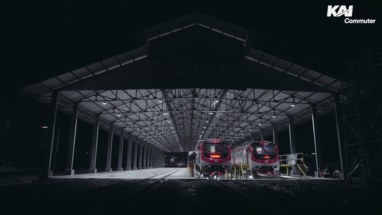 KRL YOGYA - SOLO HARI INI TEPAT SATU TAHUN MELAYANI