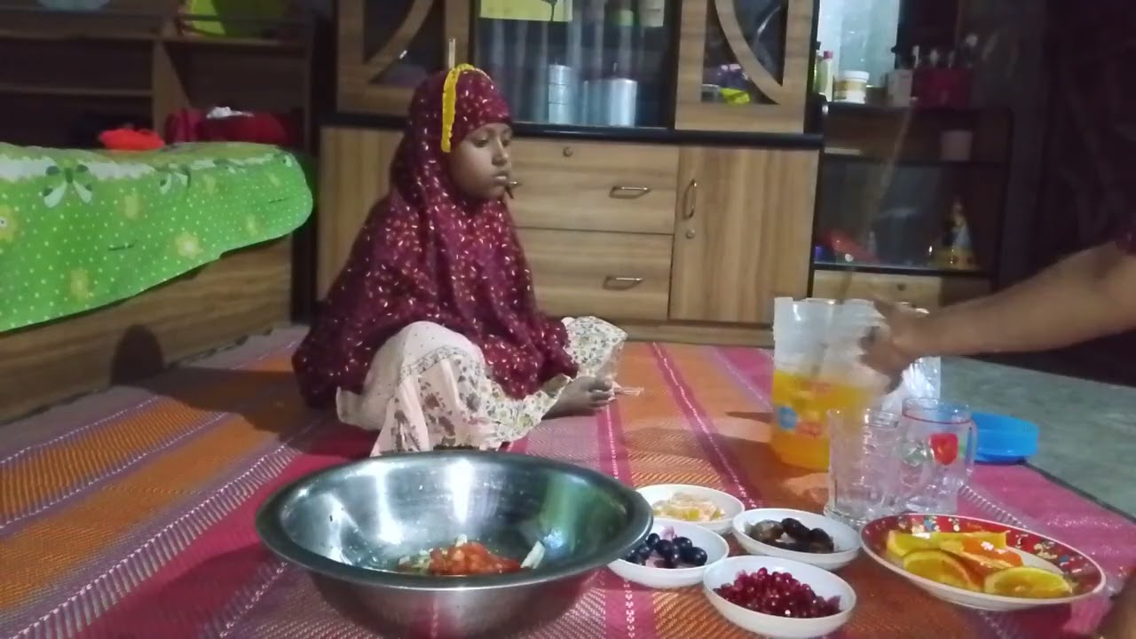 আমাদের ইফতারের আয়োজন করা হয়েছে