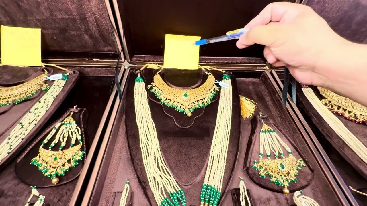 Bridal gold necklace #necklace #earrings #mala #gold #WhatsApp 03338588870 #abbottabad #islamabad