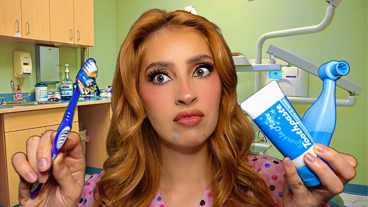 ASMR | Dentista Antipatica 🦷🪥 Limpieza Profunda🧼 - Tienes Caries?! 🤢