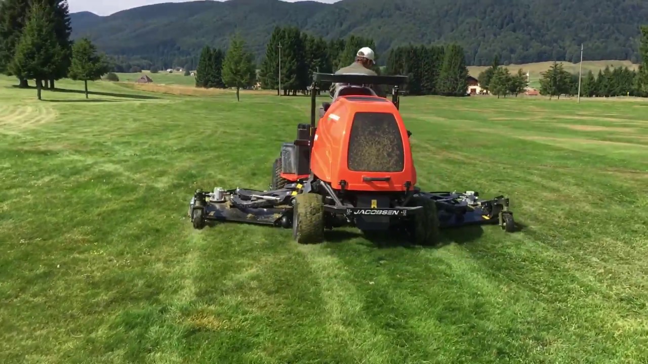 JACOBSEN MP493 - Tosaerba frontale a 3 apparati falcianti per grandi superfici