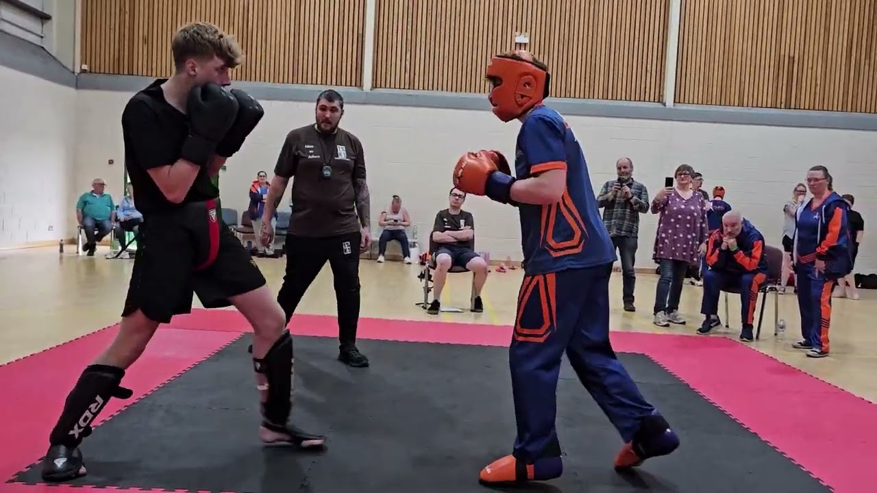 FULL FIGHT: 1% K1 Interclub - Fight 12 - James (1% K1 Kickboxing) Vs Myles (Cojalina Martial Arts)