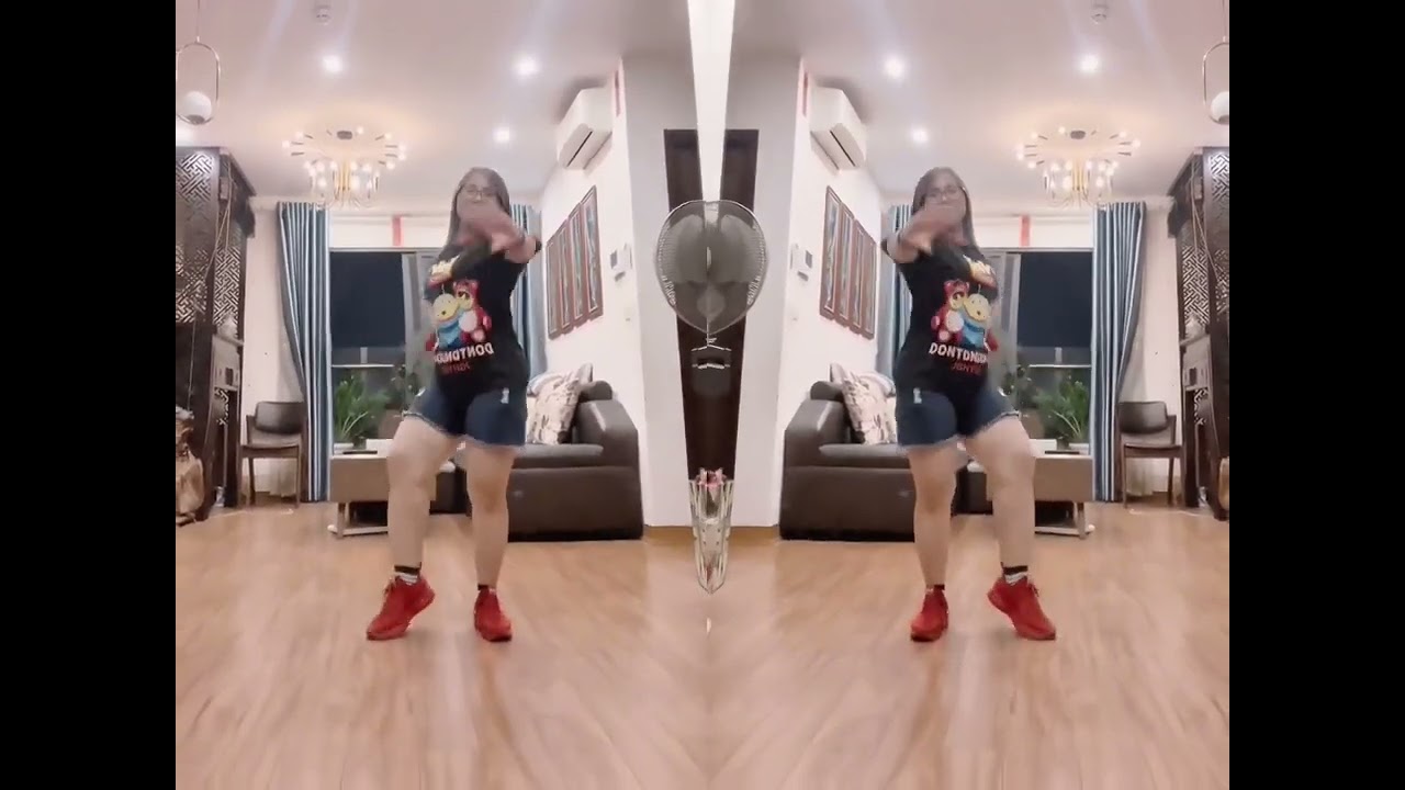 Lady Electra 