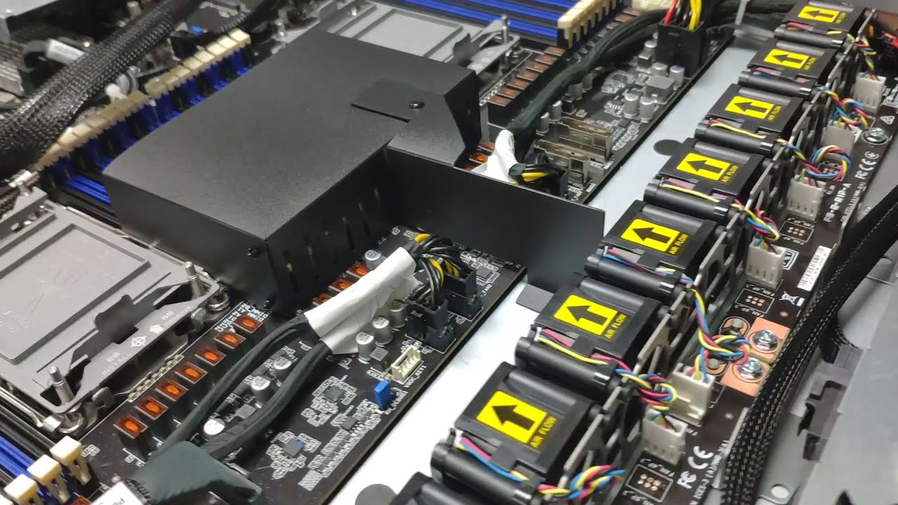ASUS RS700-E10-RS4U NVMe Server
