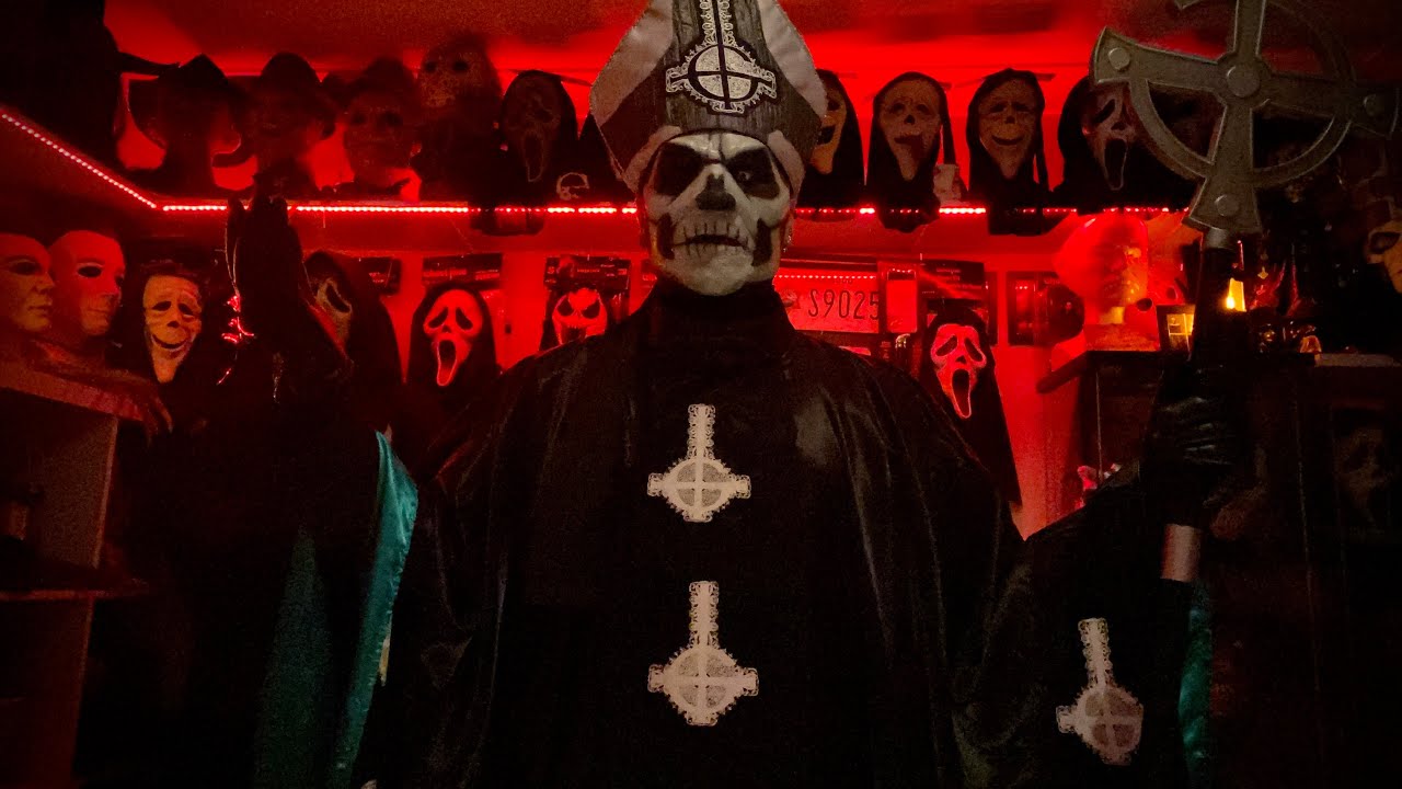 Papa Emeritus II Costume Tutorial! A breakdown on the parts and pieces for my Papa II Cosplay