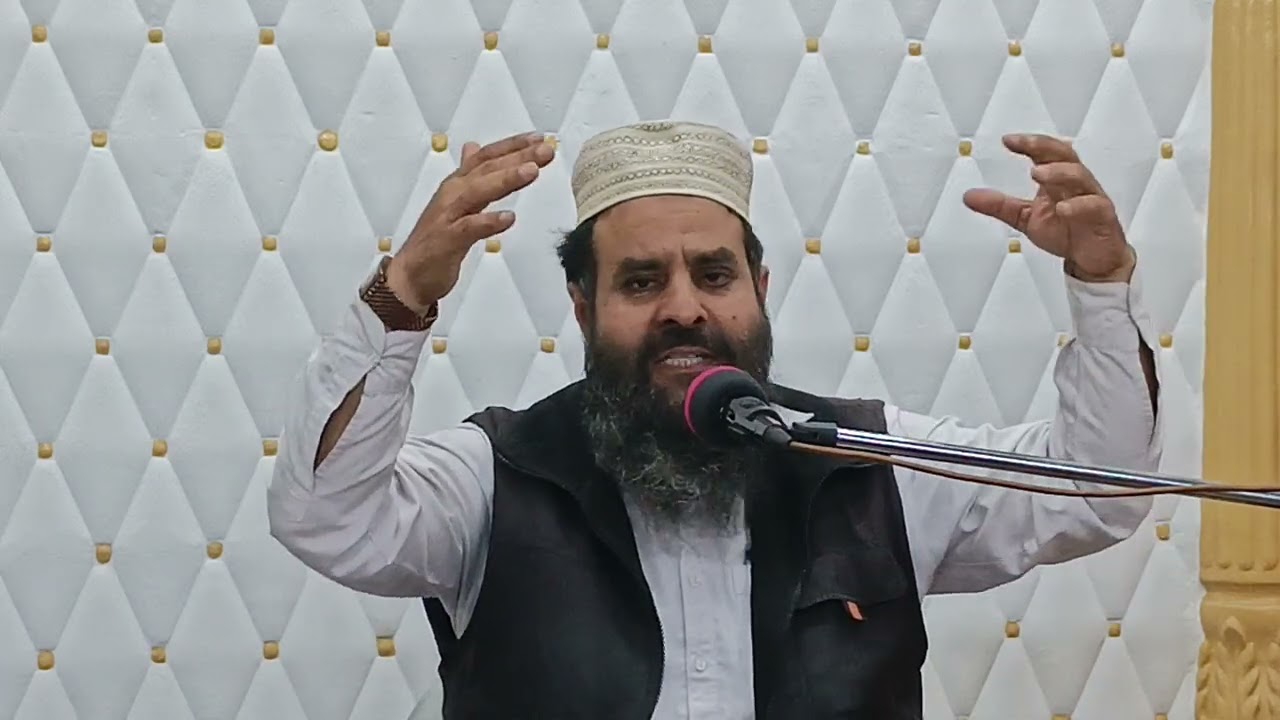 ماشااللہ بہت ہی خوبصورت انداز میں حضرت مولانا قاری محمد ارشد صاحب