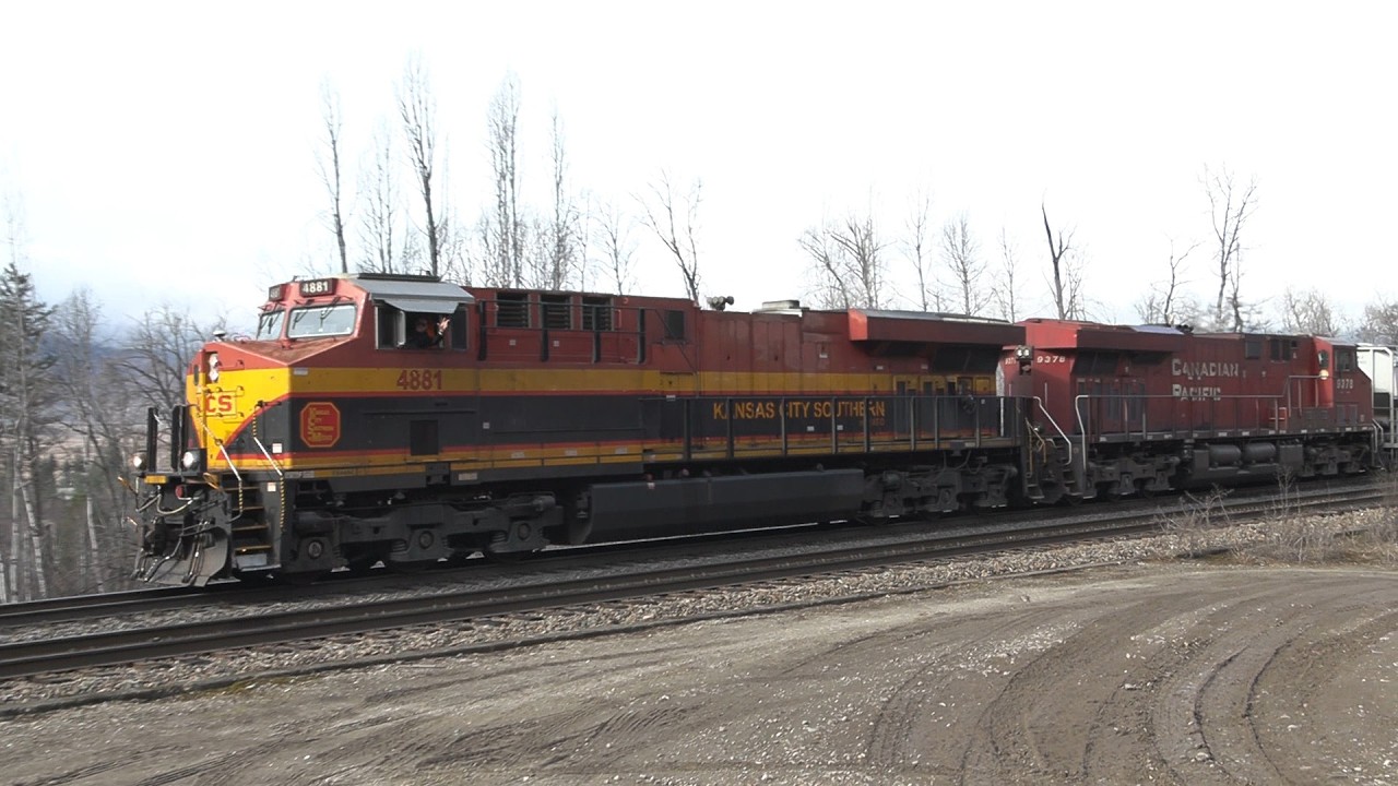 Skeena Pacific #2579 CPKC Train #401, Mile 87.3 Shuswap Sub., Squilax, BC, Canada 2026-03-04