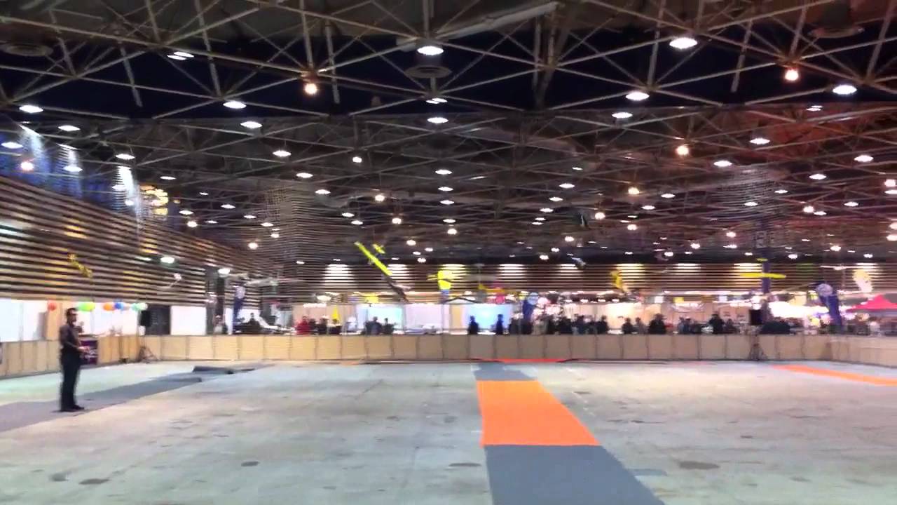 Voltige 3D hélicoptère RC indoor