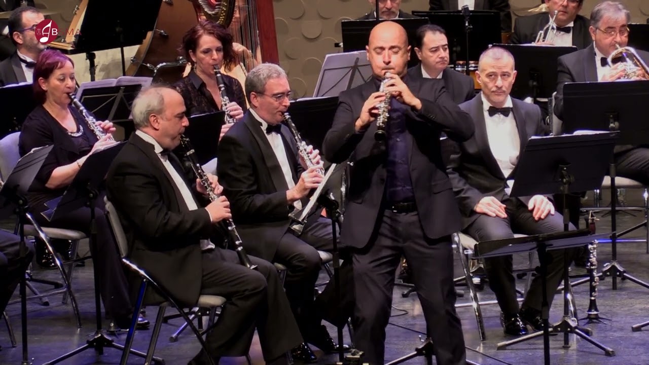 Legacy- Concierto para oboe y banda sinfónica. (Oscar Navarro)