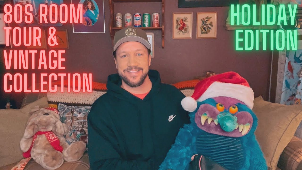 80s Room Tour & Vintage Collection-Christmas Holiday Edition