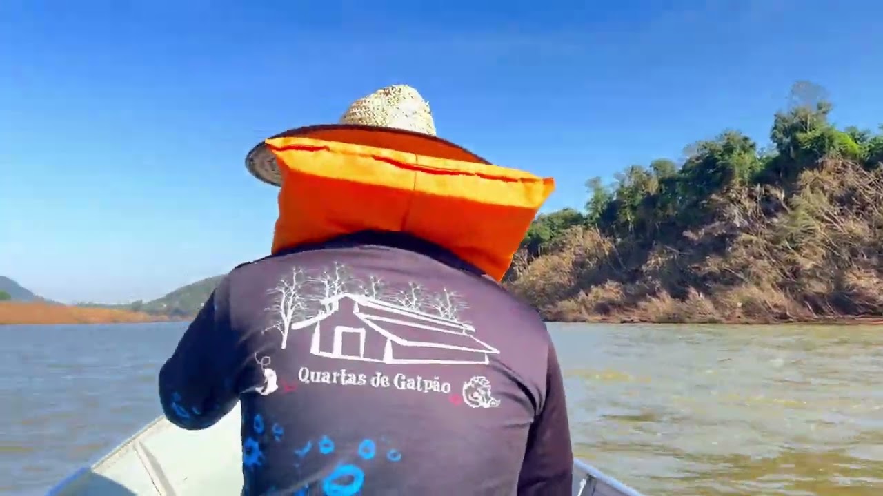 Rio Taquari após as enchentes: 100km de barco de Santa Tereza a Lajeado documentando a devastação
