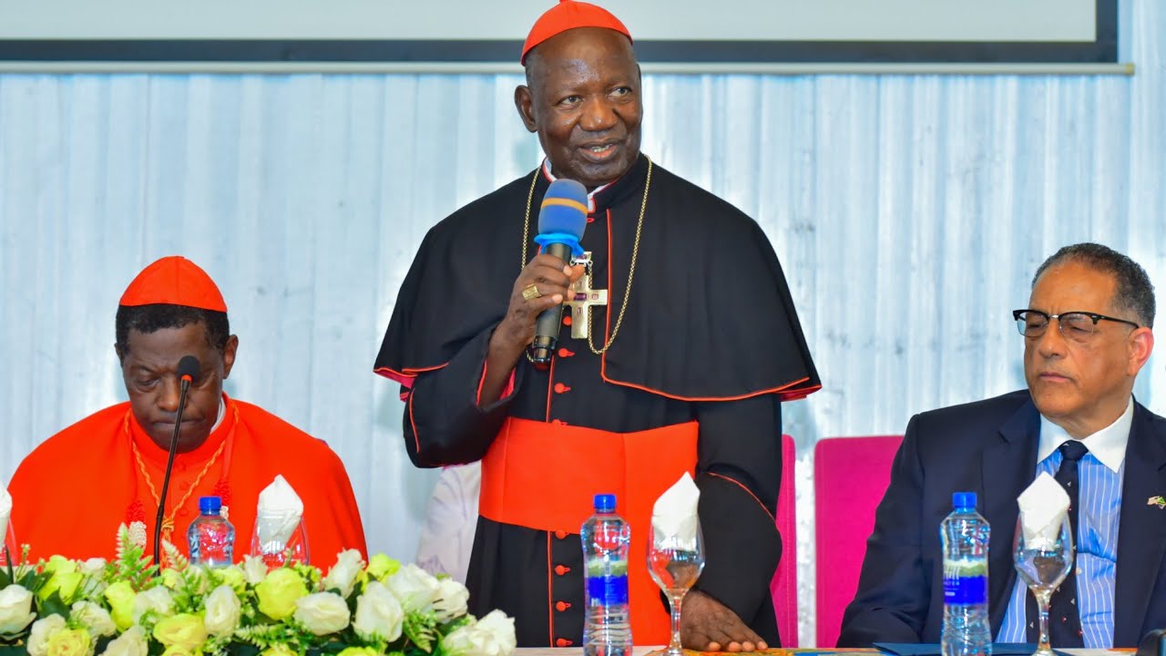 Kardinali Pengo Ampa Nasaha Kardinali Rugambwa, Ukiboronga Baba Mtakatifu Ajilaumu yeye, Ampa Baraka