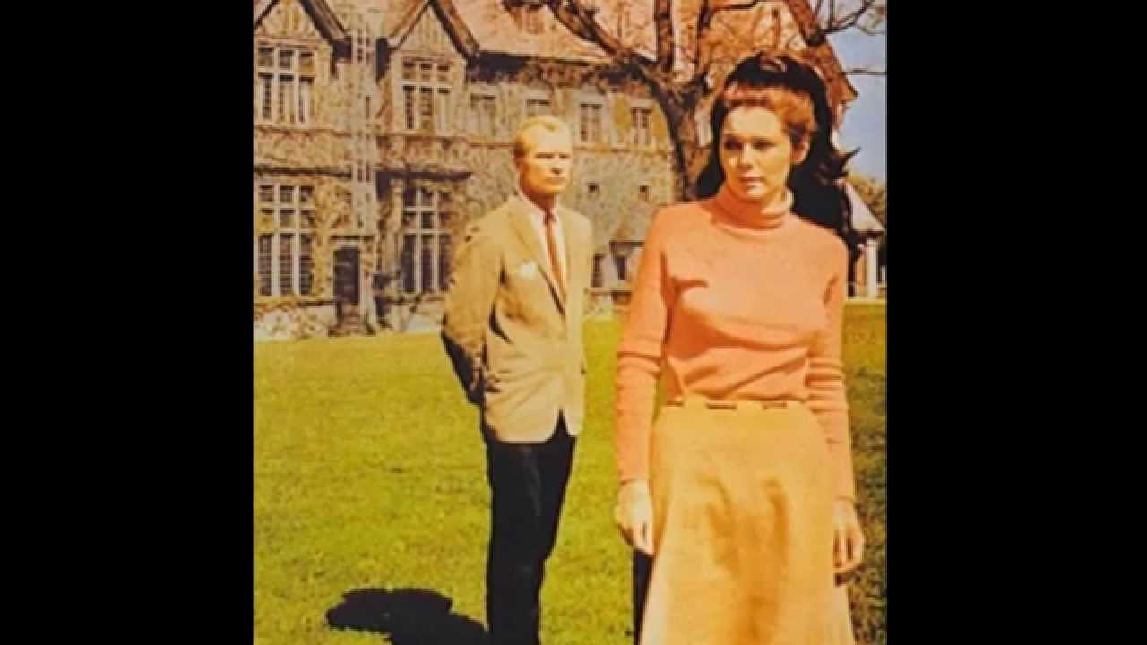 Kaz's World |  Dark Shadows |  Louis Edmonds