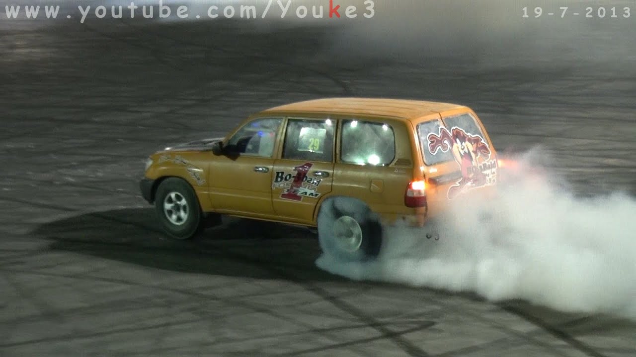 استعراض ستاندر البرتقالي قير5 من كراج بو عبيد في ساحه قطر 19-7-2013