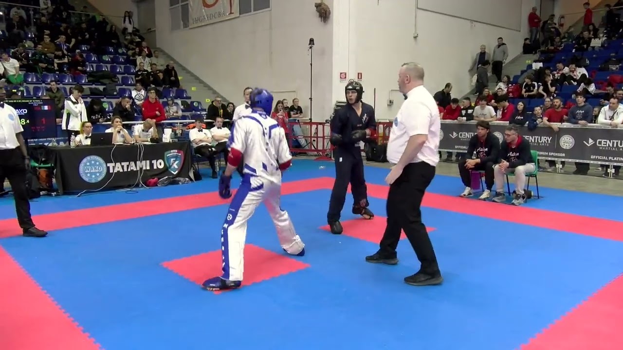 Мартин Балинт против Риккардо Оливы. Чемпионат мира по кикбоксингу в Италии 2026 года.