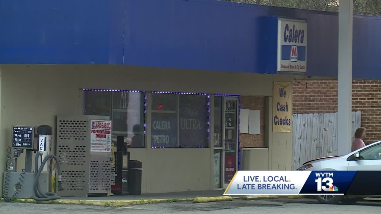 Three people shot at Calera gas station, suspect in custody