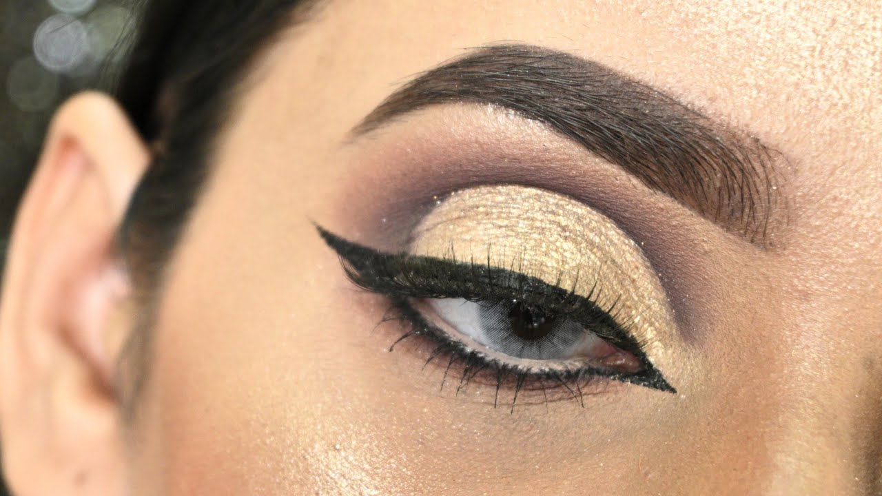 learn how to do Cut Crease eye makeup look & blend eyeshadow seemlessly | Brown and gold cut crease