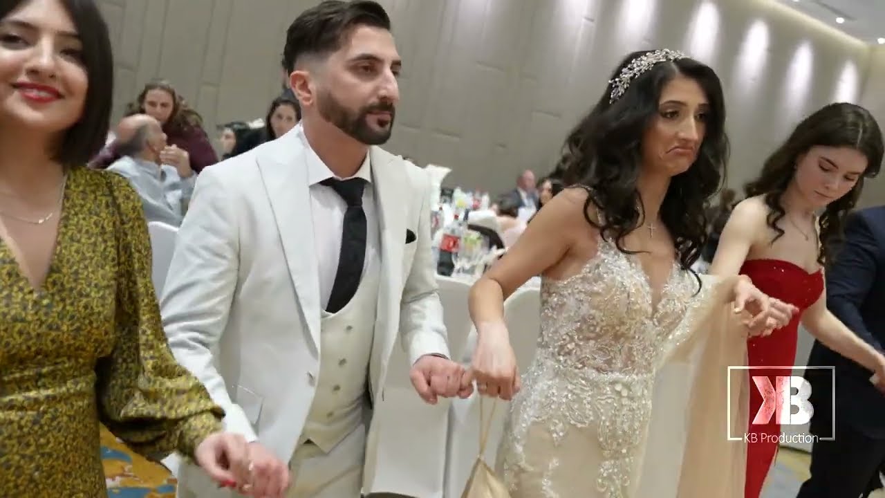 Avdis Besir - Segavi Halay Govend Assyrian Bahrinci Suryani nisan dugunu daweta wedding