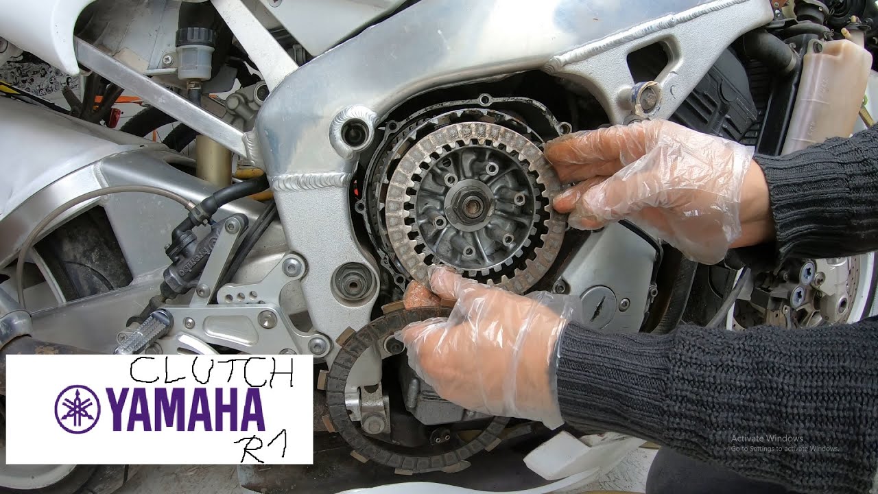 Yamaha YZF R1 Remove Clutch,Embrayage,Kupplung,Kløtsj,Frizione,クラッチ,Embrague,Koppeling,Συμπλέκτης,4K