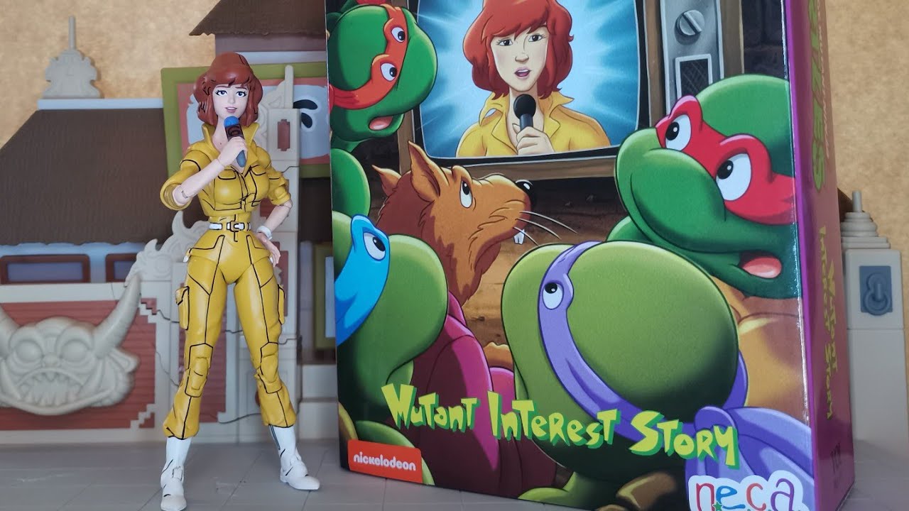April O'Neil Ultimate, Mutant Interest Story - Teenage Mutant Ninja Turtles Figure Unboxing Review