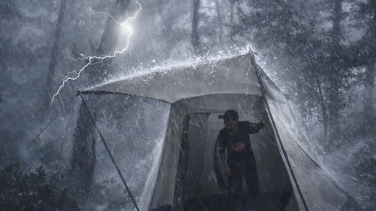 SOLO CAMPING IN SUPER HEAVY RAIN 🌧️ | BAD WEATHER CAMPING