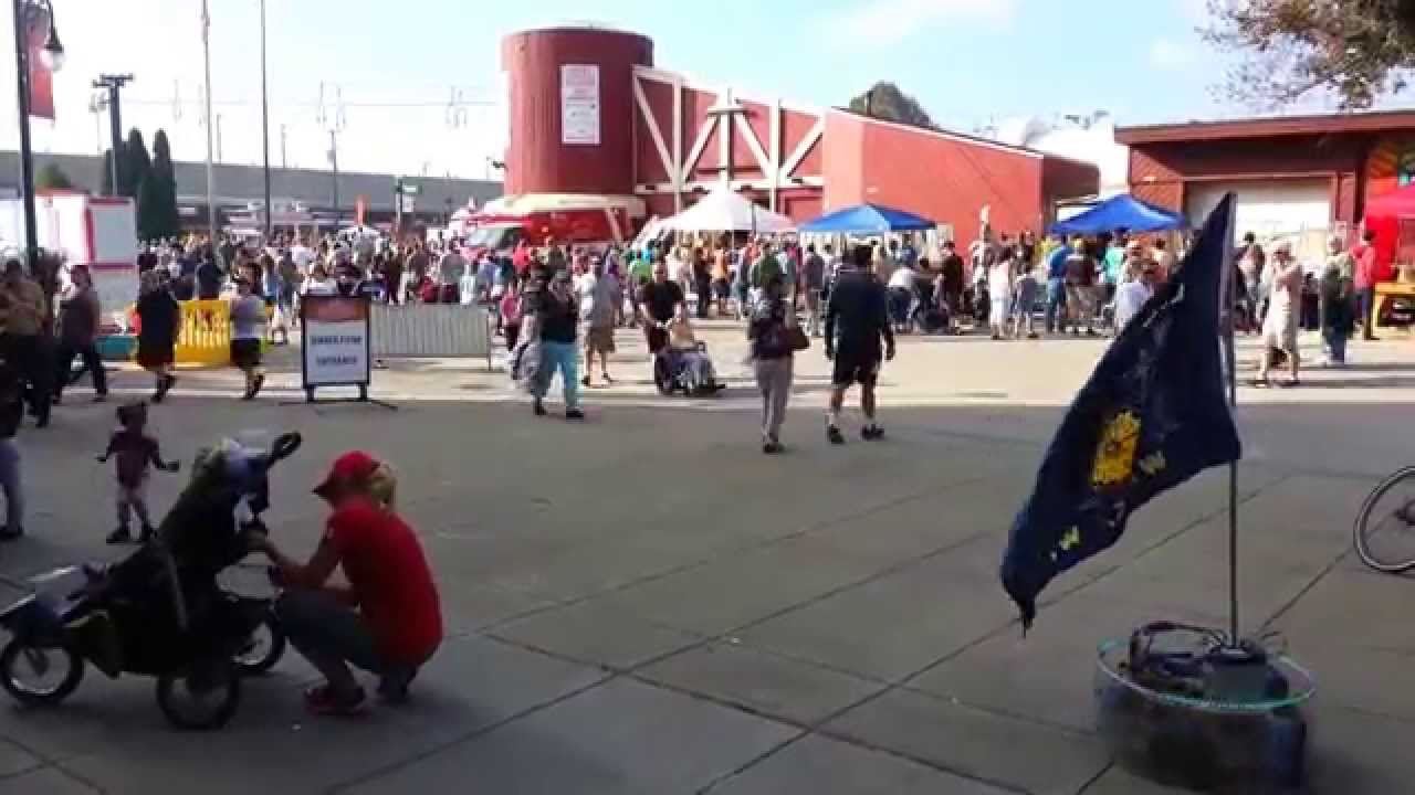 Maker Faire Milwaukee - Laser Robotics Circlebot