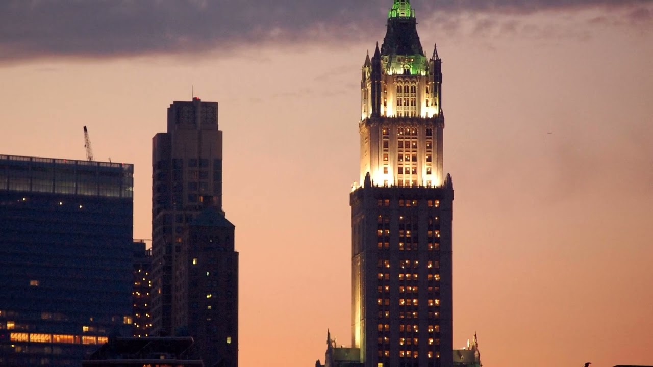The Secrets Behind New York's Famous Woolworth Building