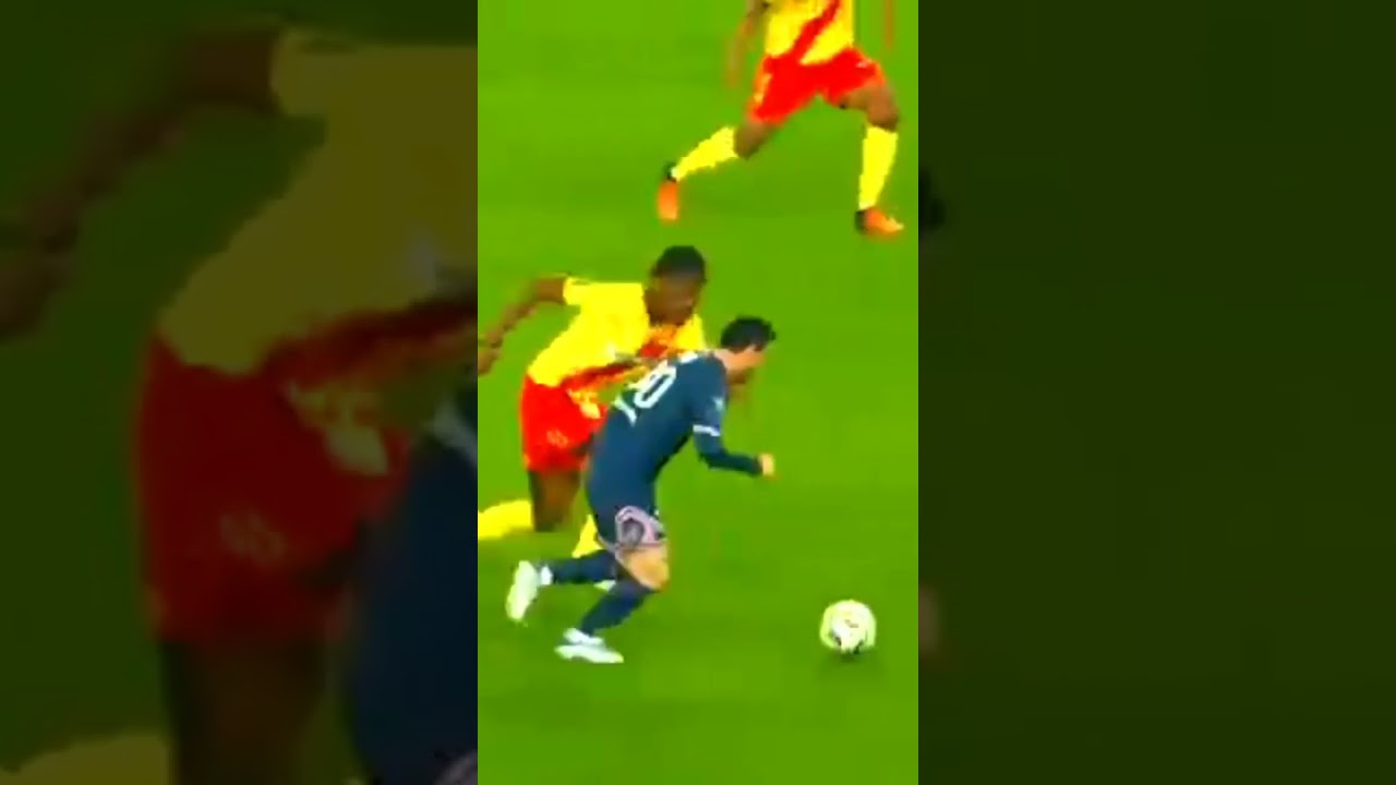 INCREDIBILE MESSI #football #ilovecalcio #calcio #lionelmessi