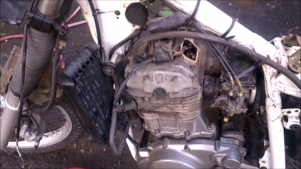 Regulacja Luzu Zaworowego Suzuki DR 800