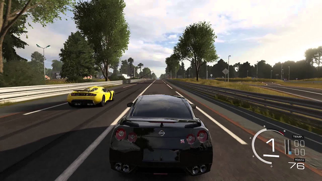 Forza Motorsport 5 Nissan GT-R Black Edition Bi-turbo vs Hennessey Venom GT