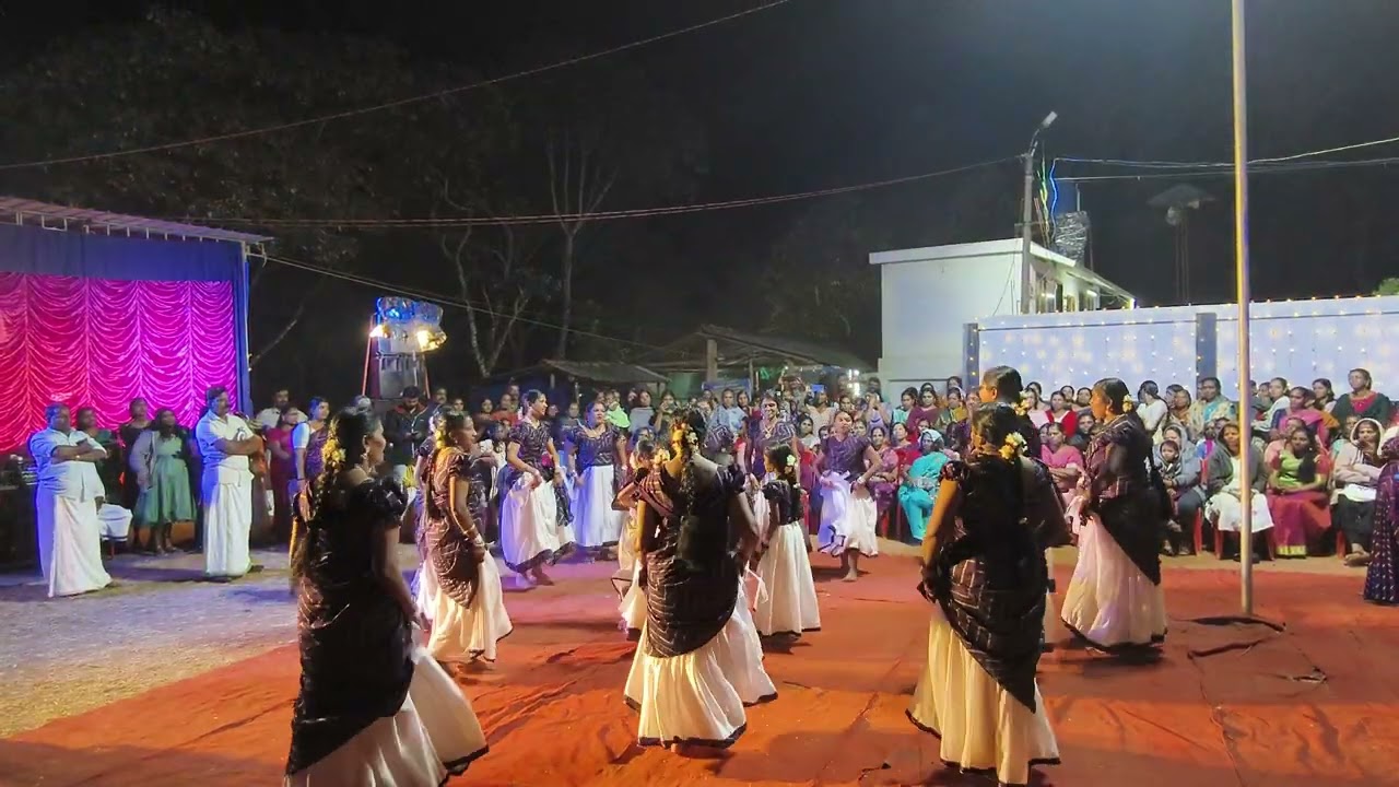 Thottumkarakkari pennungal.... 🌹🌹🌹
