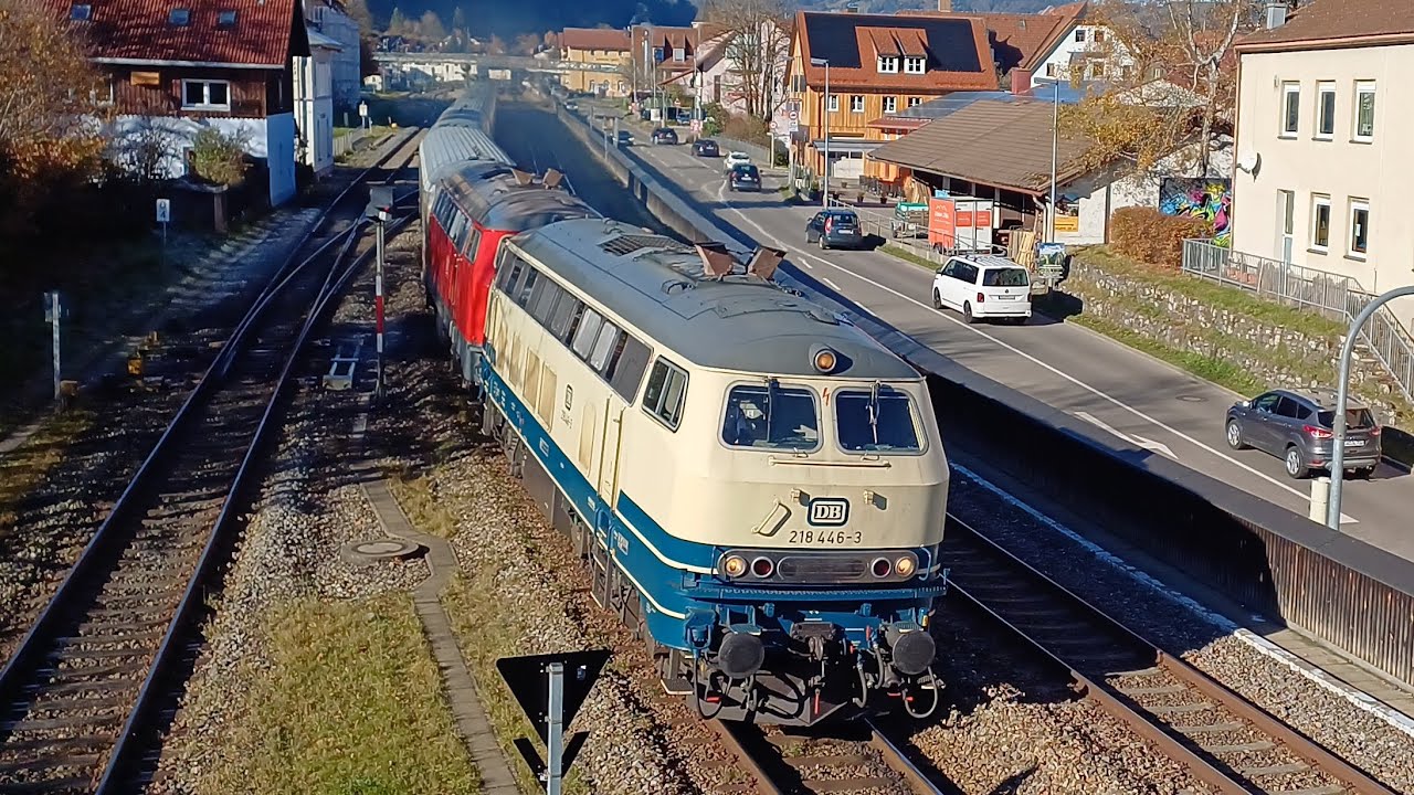 BR 218 446 +BR 218 415 mit IC 2012 nei Immenstadt 