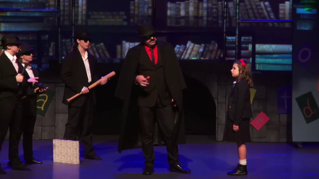 Matilda the Musical - The Russian Scene